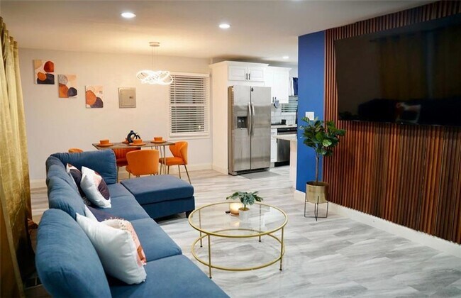 Foto del edificio - 3812 Clovis Ct NW