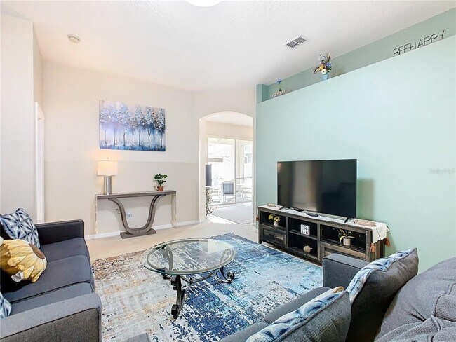 Foto del edificio - 349 Oxford Dr