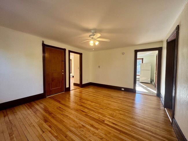 Photo - 187-189 Rochester Street Apartment