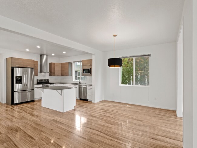 Foto del edificio - 4822 S Jordan Pkwy W
