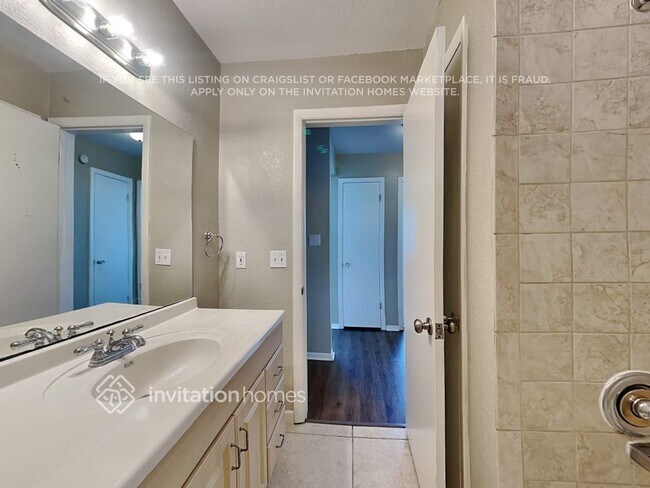 Building Photo - 1953 Byram Dr