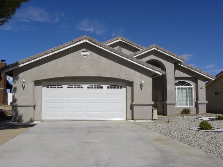15066 Tournament Dr, Helendale, CA 92342 House for Rent in Helendale