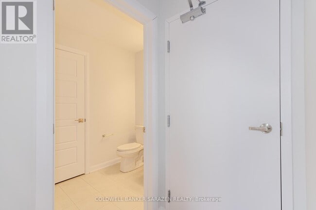 Building Photo - 801 Glenroy Gilbert Dr