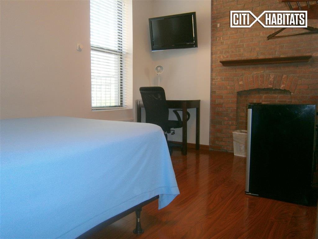 Foto del edificio - 244 W 99th St