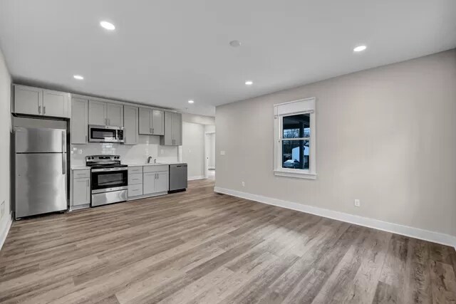 Foto del edificio - 28 E Water St