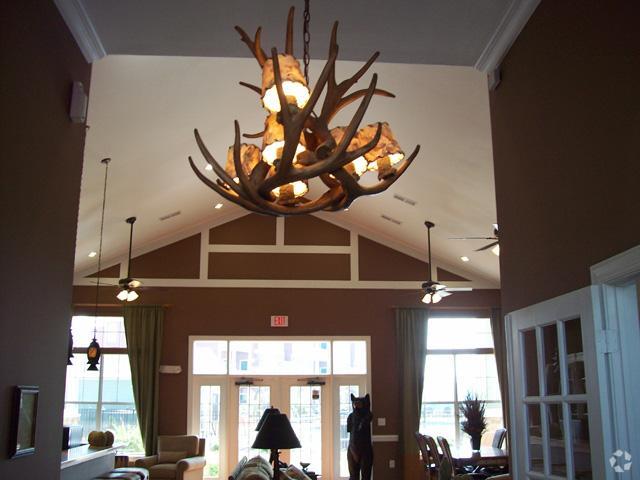 Casa club - Knob Creek Apartments