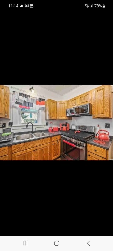 Primary Photo - 12 Mansfield Ave