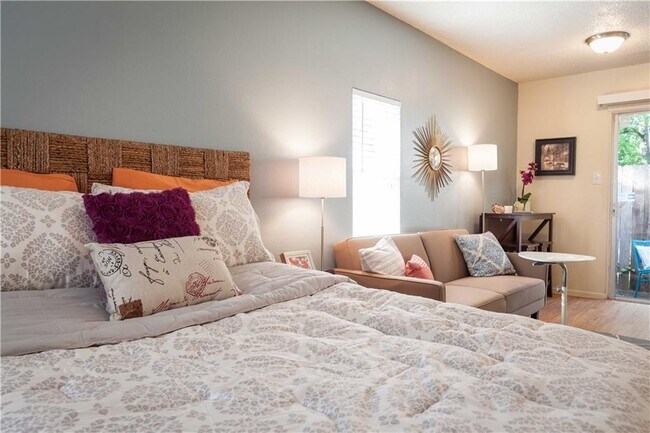 Foto del edificio - 4209 Avenue B