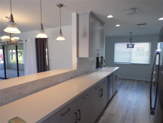 Building Photo - 437 Monaco Dr