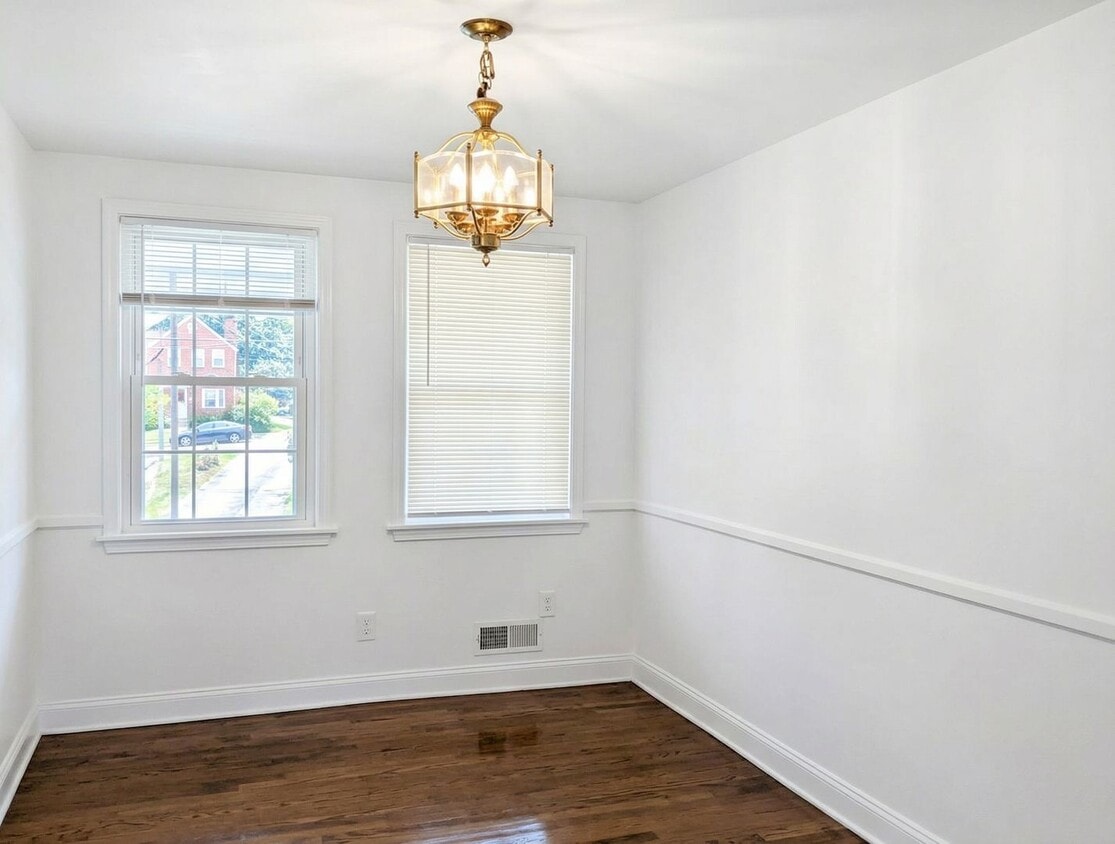 Photo - 8309 Pleasant Plains Rd (Towson, MD)