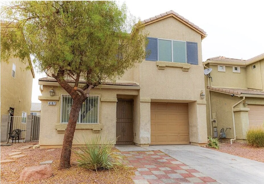 Foto principal - 4187 Story Rock St