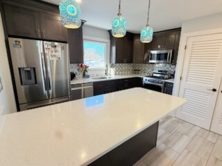 Foto del edificio - 33 Willow Wood Ct