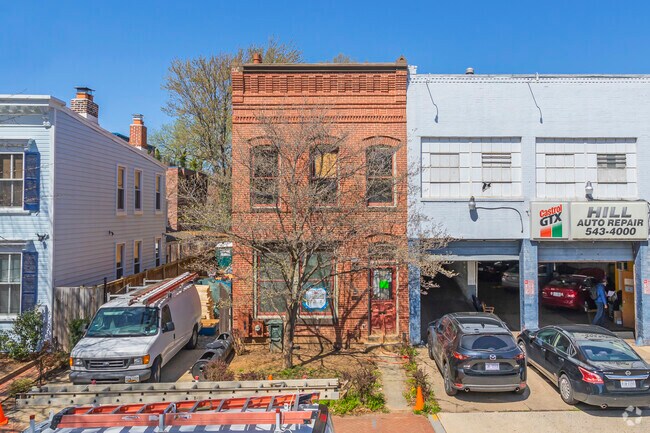 Construction Photo - 710 E St SE