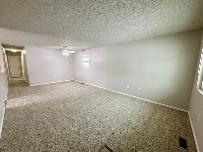 Building Photo - 3-Bedroom Home Near Horsetooth Reservoir with 2-Car Garage