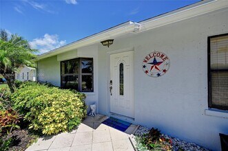 Building Photo - 2523 Wabash Dr