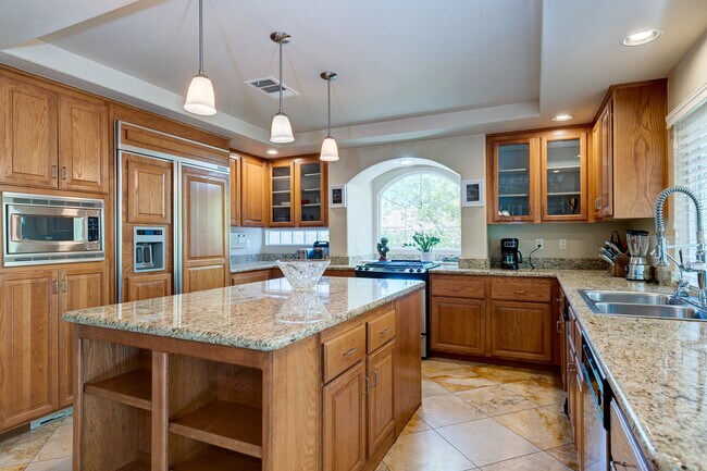 Foto del edificio - 7748 Jacaranda Hill Ct