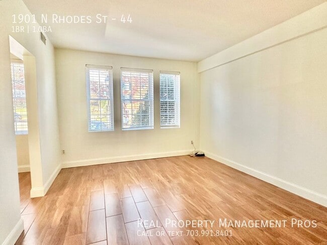 Photo - 1901 N Rhodes St Apartment