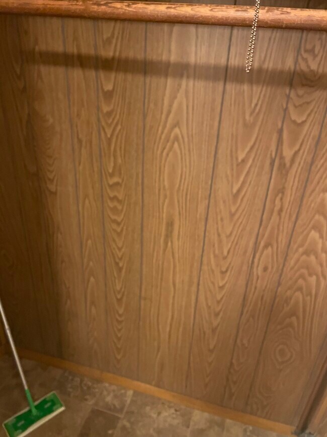 Closet - 316 E Randolph St