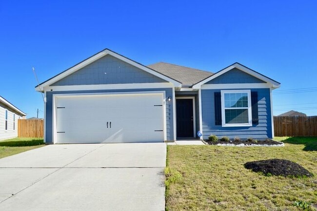 Beautiful 3 bed 2 bath home in Luckey Ranch - Beautiful 3 bed 2 bath home in Luckey Ranch