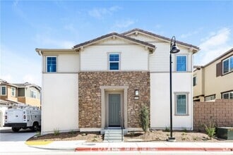 Building Photo - 31704 Willowood Way