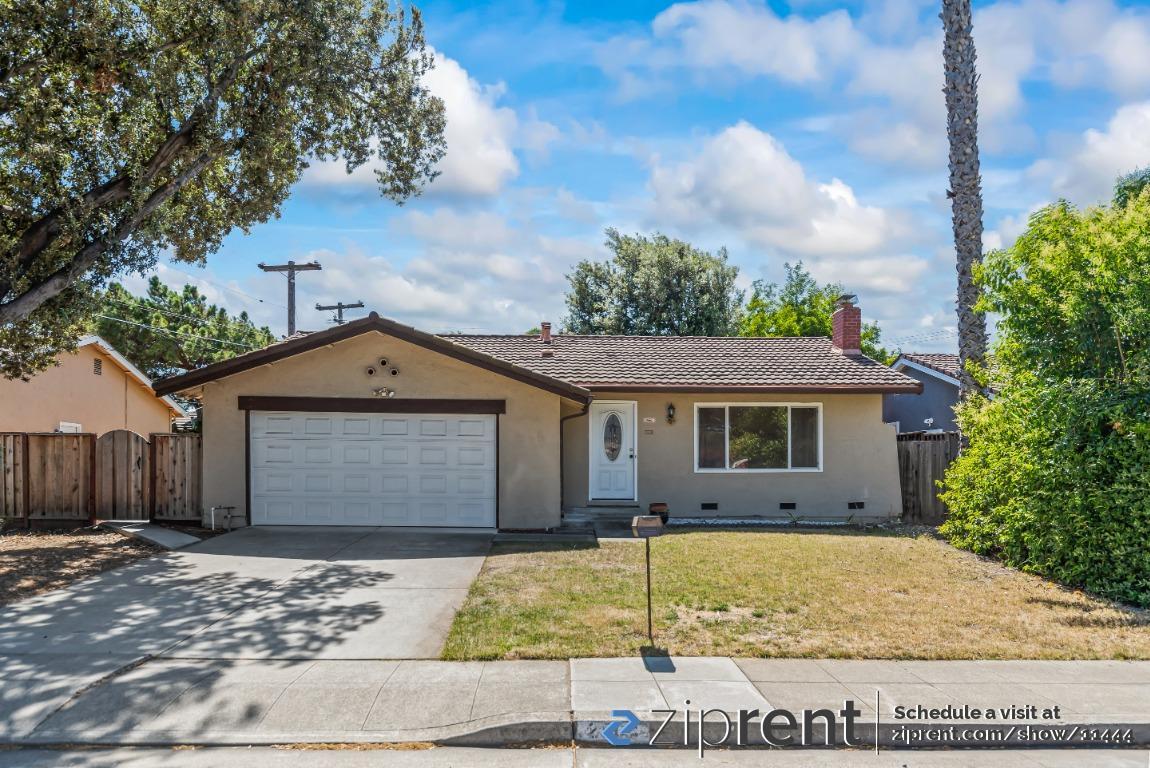 Foto principal - 2563 Gallup Dr