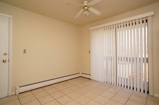 Building Photo - 1101 Florence Ave