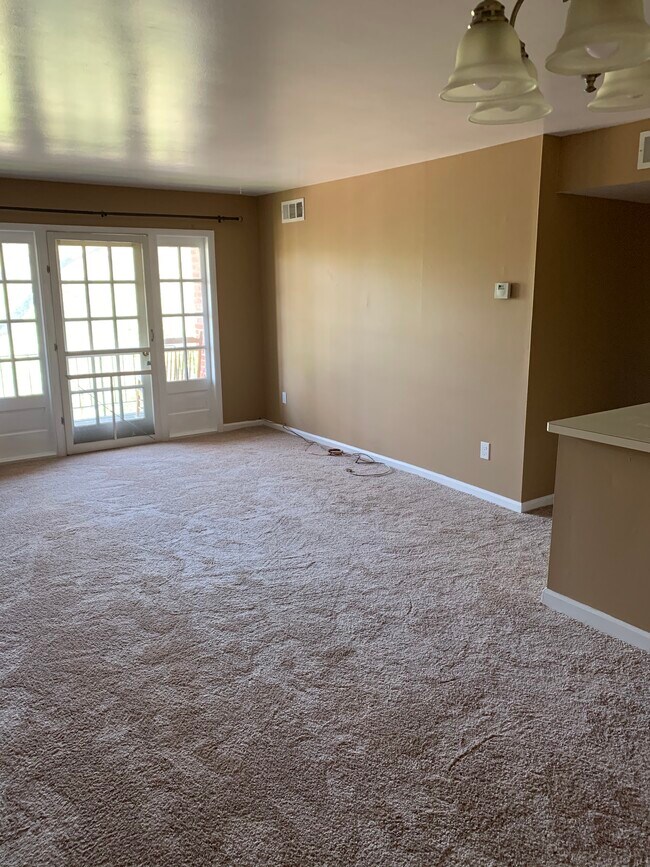Living Room - 1100 Chatham Park Dr
