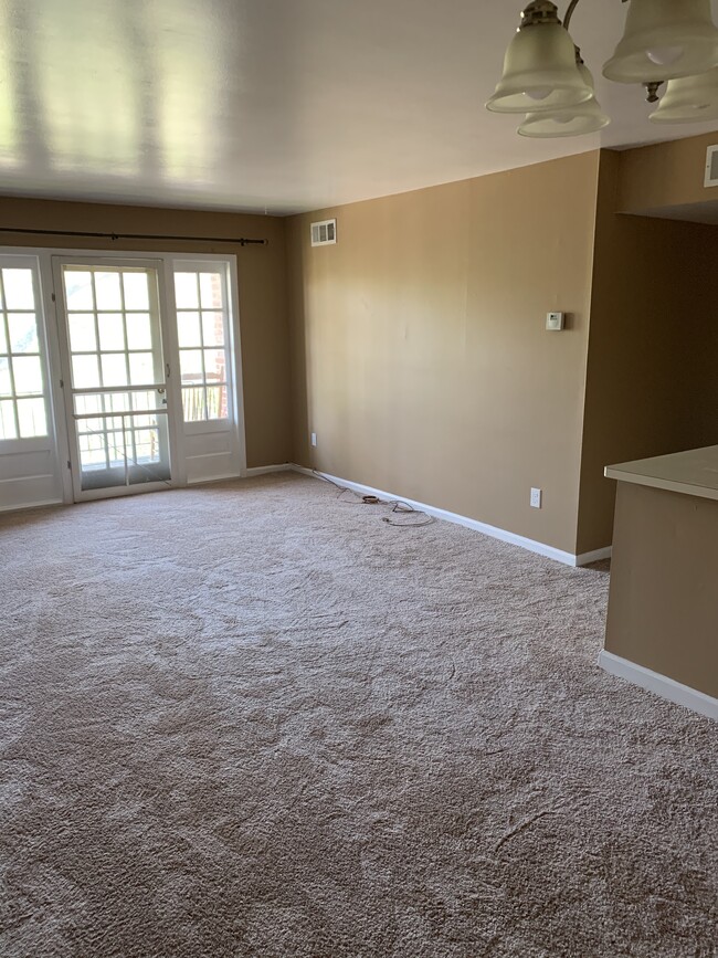 Living Room - 1100 Chatham Park Dr
