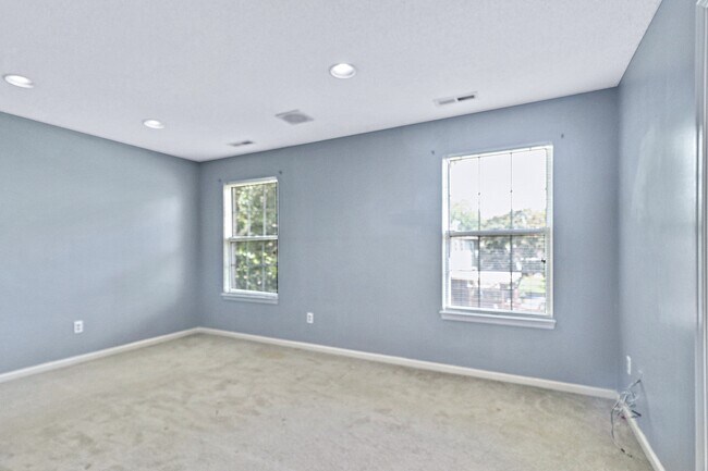 Foto del edificio - 1068 Haygood Estate Ln