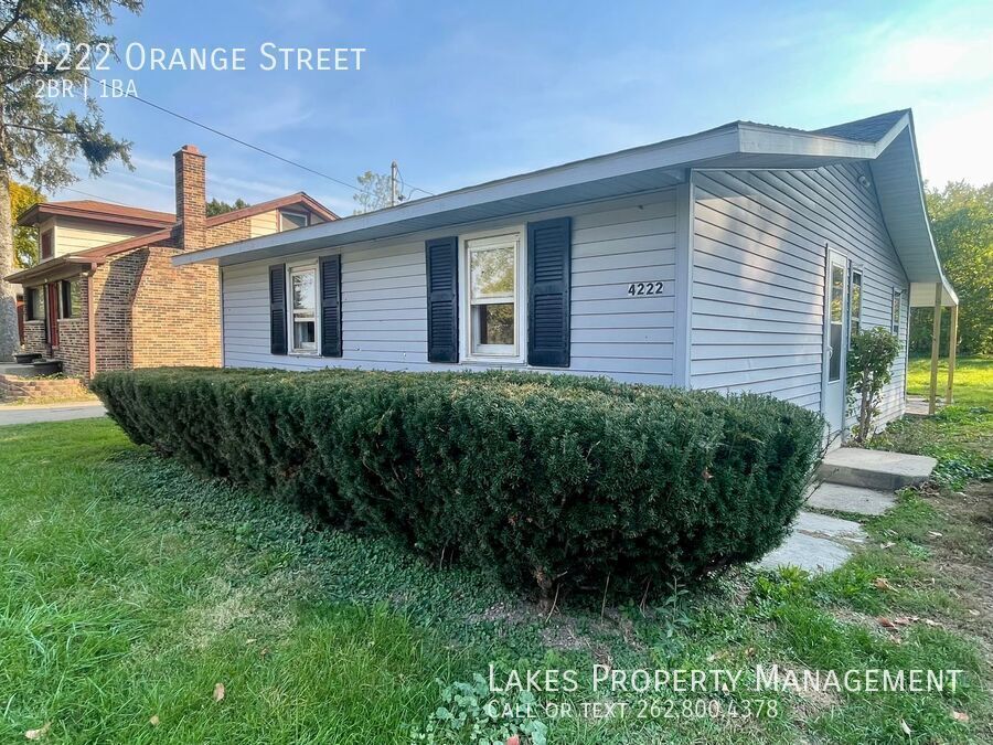 Foto principal - Charming 2 Bedroom Home in Delavan Township