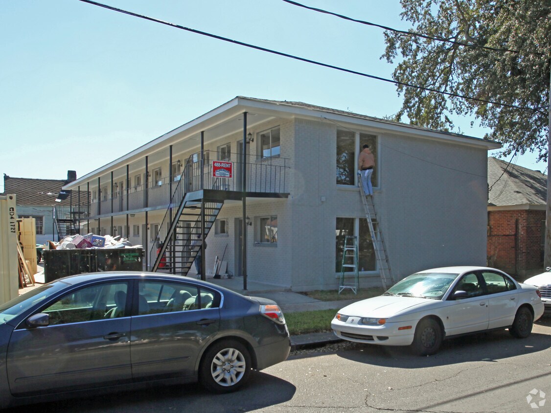 Primary Photo - 341 Opelousas Ave