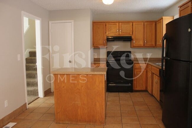 Foto del edificio - 7308 E 122 Terrace