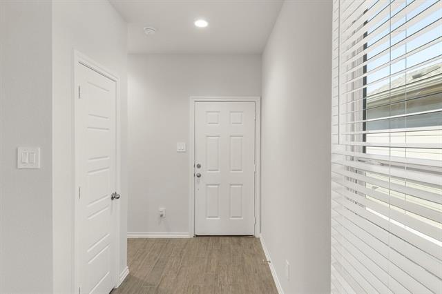 Building Photo - 1713 Mdw Crst Dr