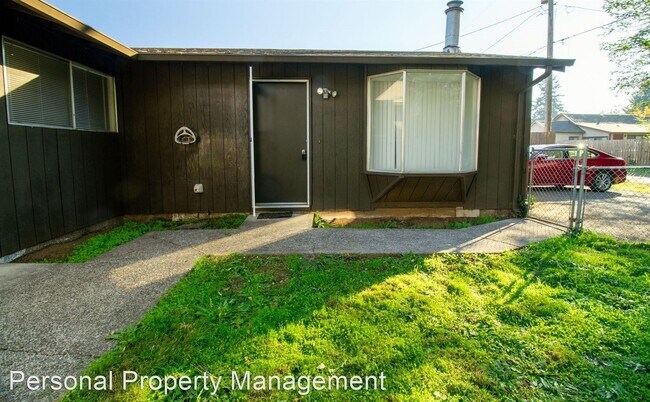 Building Photo - 2 br, 1 bath House - 2521 E 35th St
