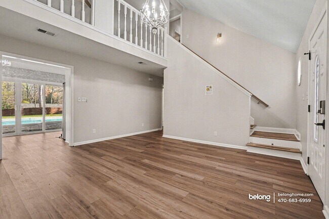 Building Photo - 1004 Natalie Ln SE