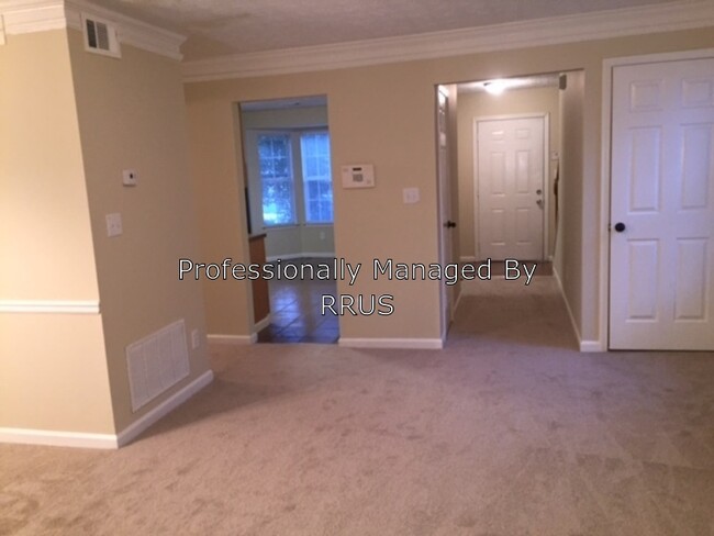 Building Photo - 3518 Ashley Station Dr SW