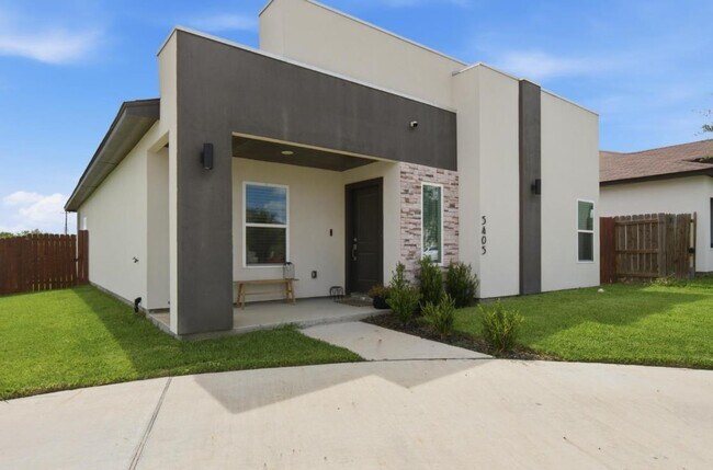 Foto del edificio - 5405 Travesia Ct