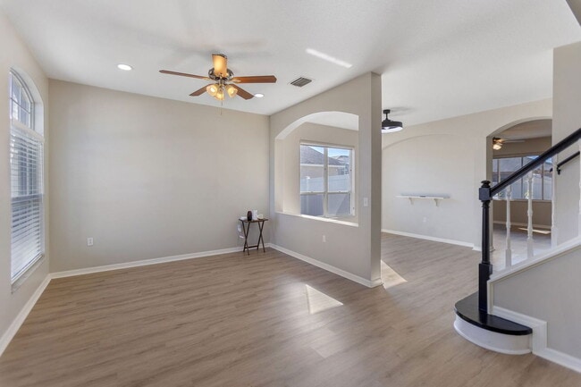 Foto del edificio - 29704 Eagle Station Dr