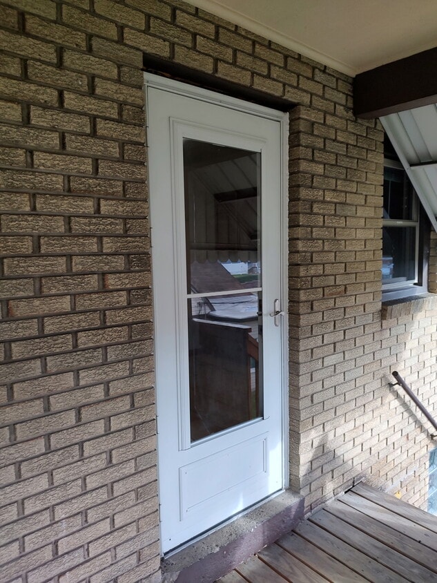 Puerta de entrada - 537 Sewickley St