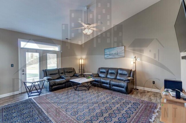 Building Photo - 104 Coatsville Dr