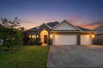 Building Photo - 810 Sand Crab Ln