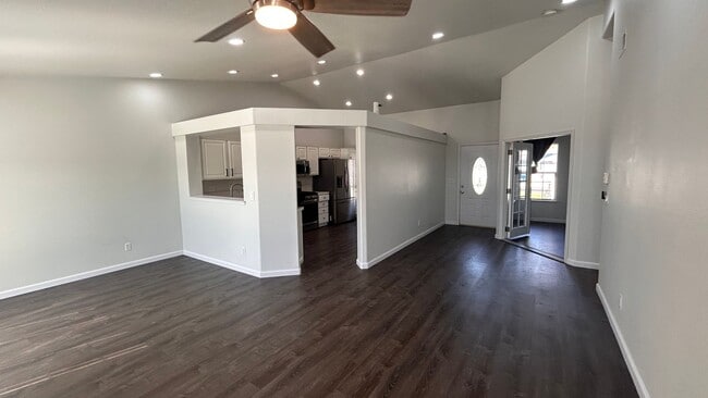 Building Photo - 1150 Cherry Oak Ln