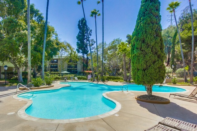 Foto del edificio - 6304 Friars Rd