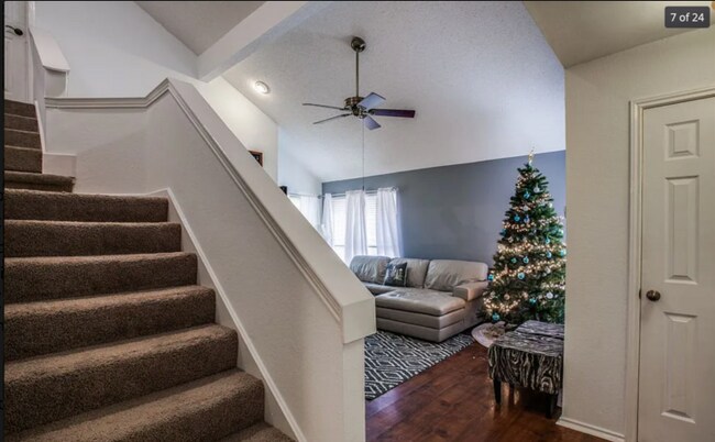 Foto del edificio - 6813 Outland Dr