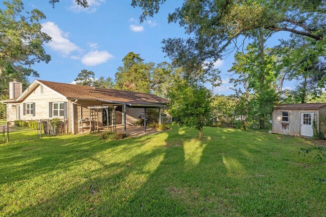 Foto del edificio - 1230 Hemlock St