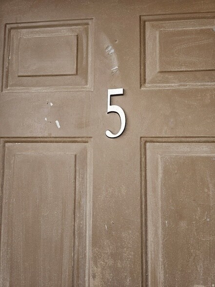 Foto del edificio - 215 N 400 W