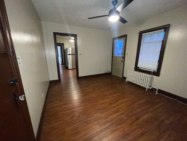 Foto del edificio - 109 Stewart St