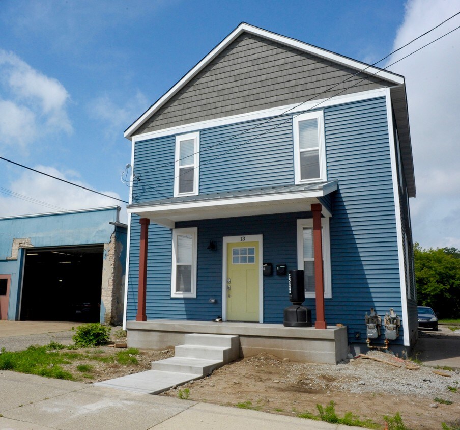 Foto principal - 13 Holland Ave NE