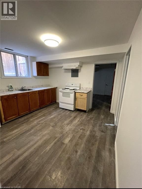 Building Photo - 343 Upper Wentworth St