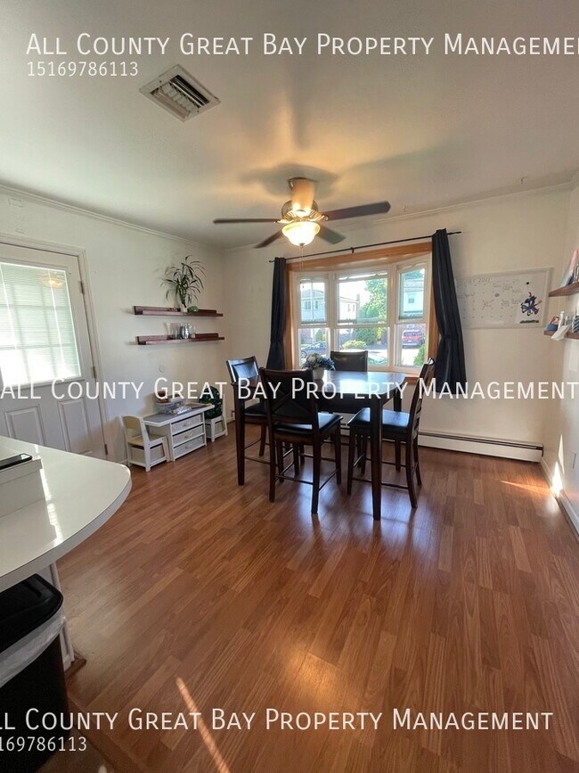 Photo - 40 Lambert Ave House